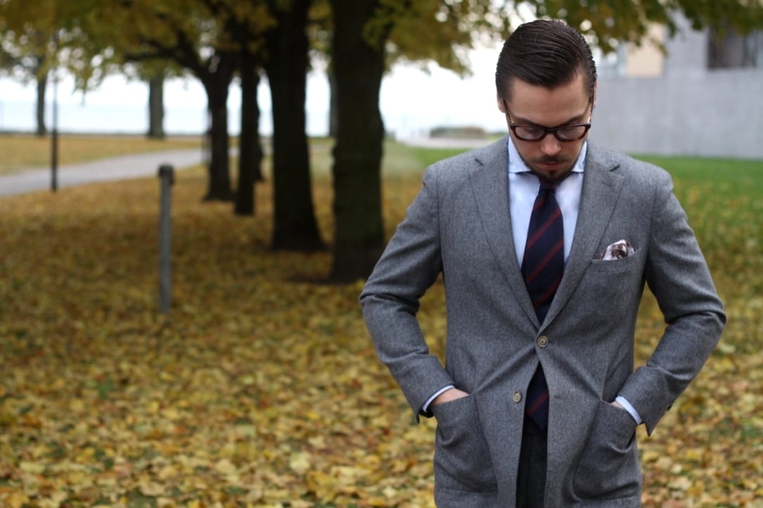 Mid-gray-flannel-wool-suit-for-fall-and-winter-1